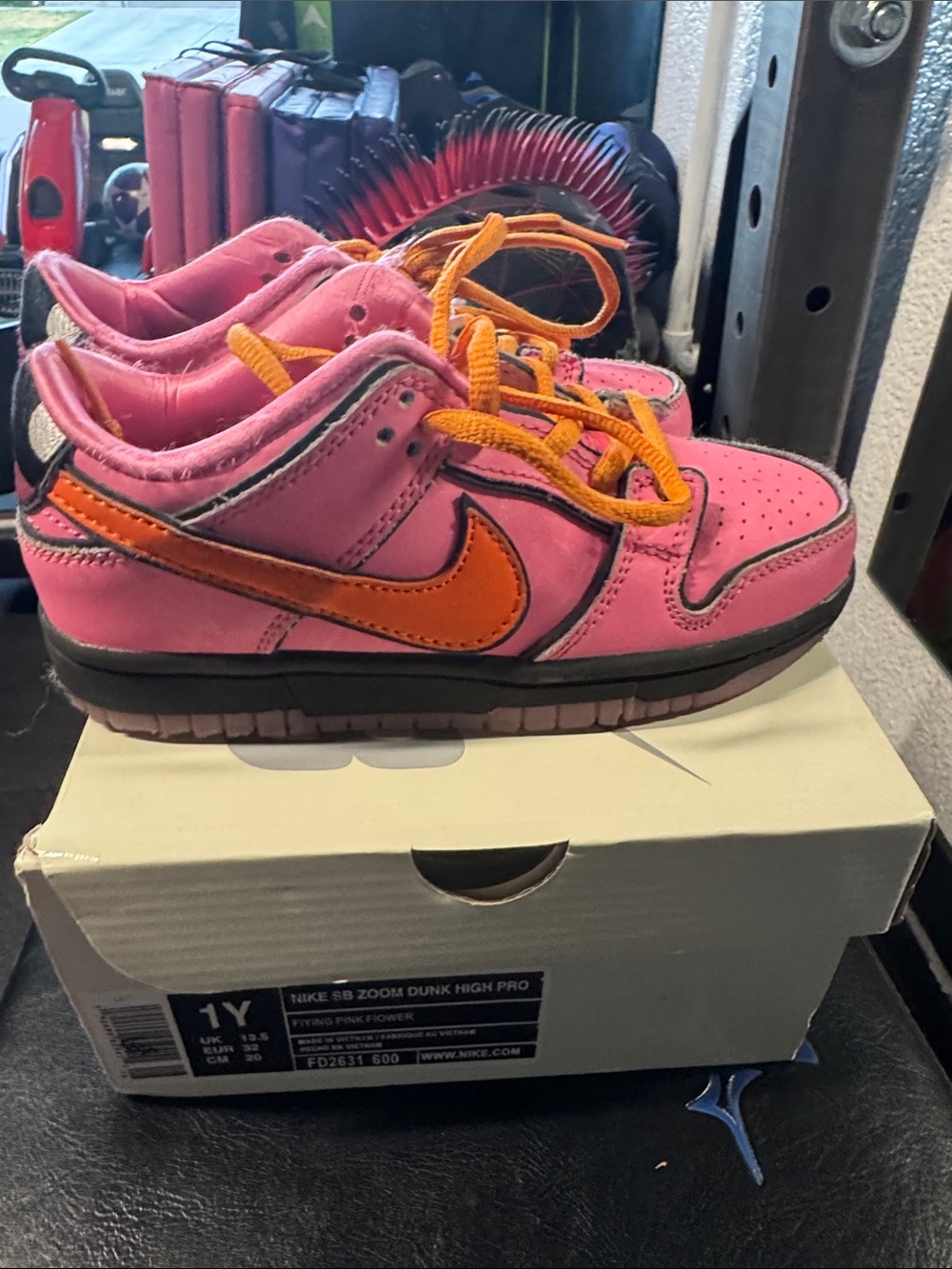 Nike Kids Pink and Orange Low-Top Sneakers